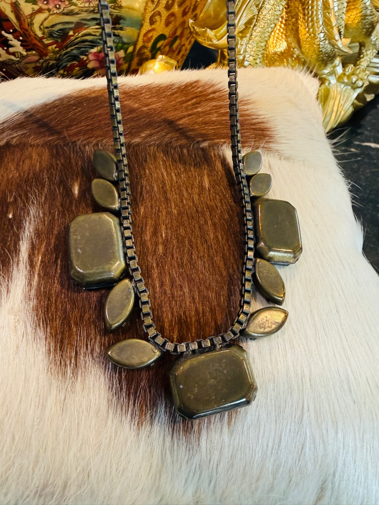 Loren Hope Blythe Dark Blue Crystal Necklace Eith Bronze Chain — image 4 of 6